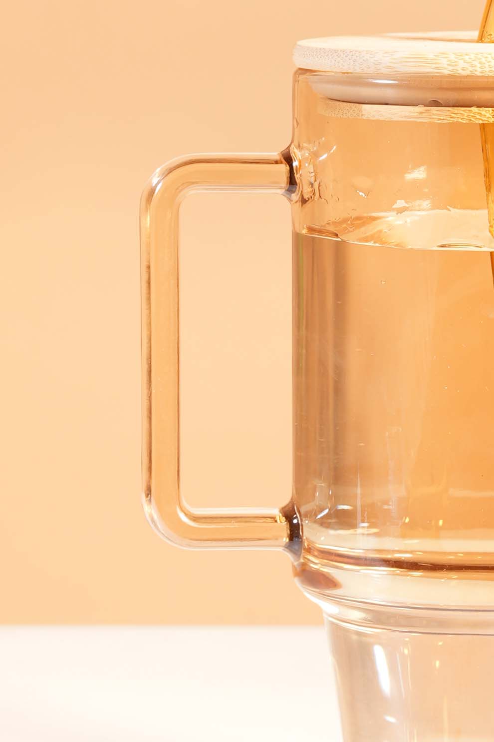 Stam Amber Glass Tumbler with Wooden Lid & Glass Straw (750ml)
