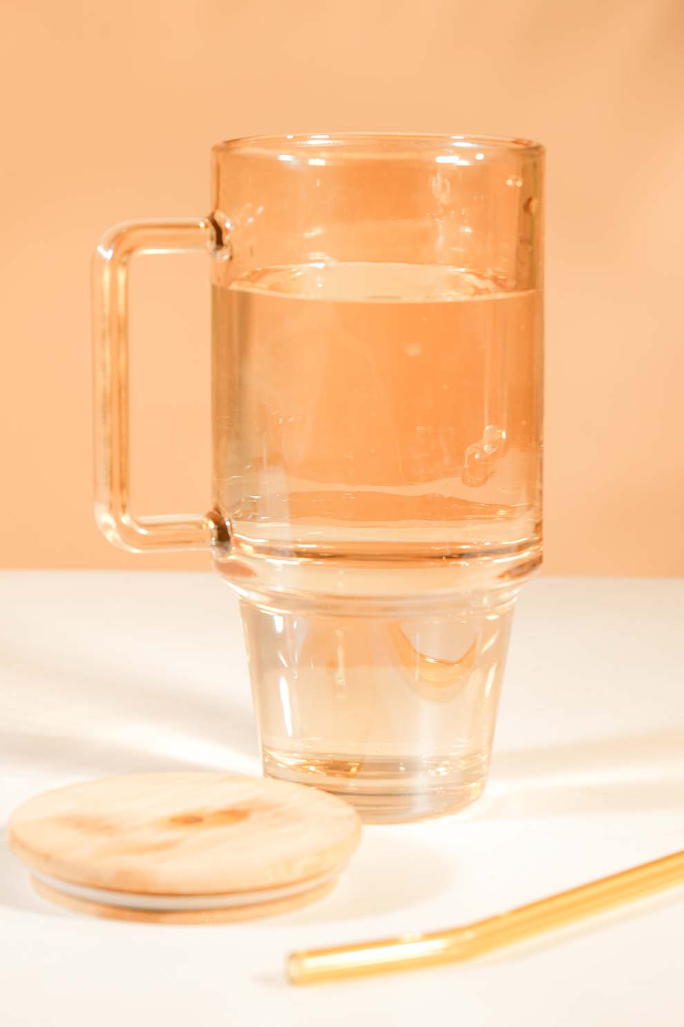 Stam Amber Glass Tumbler with Wooden Lid & Glass Straw (750ml)