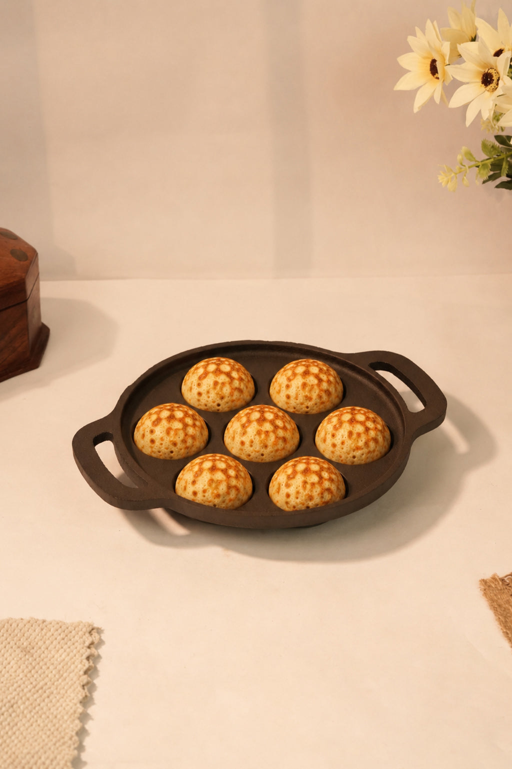 Cast Iron 7 Pit/Cup Kuzhi Paniyaram/Paddu Pan/Appe Maker 19cm, Pre-seasoned, 100% Pure, Toxin-free, Gas & Induction