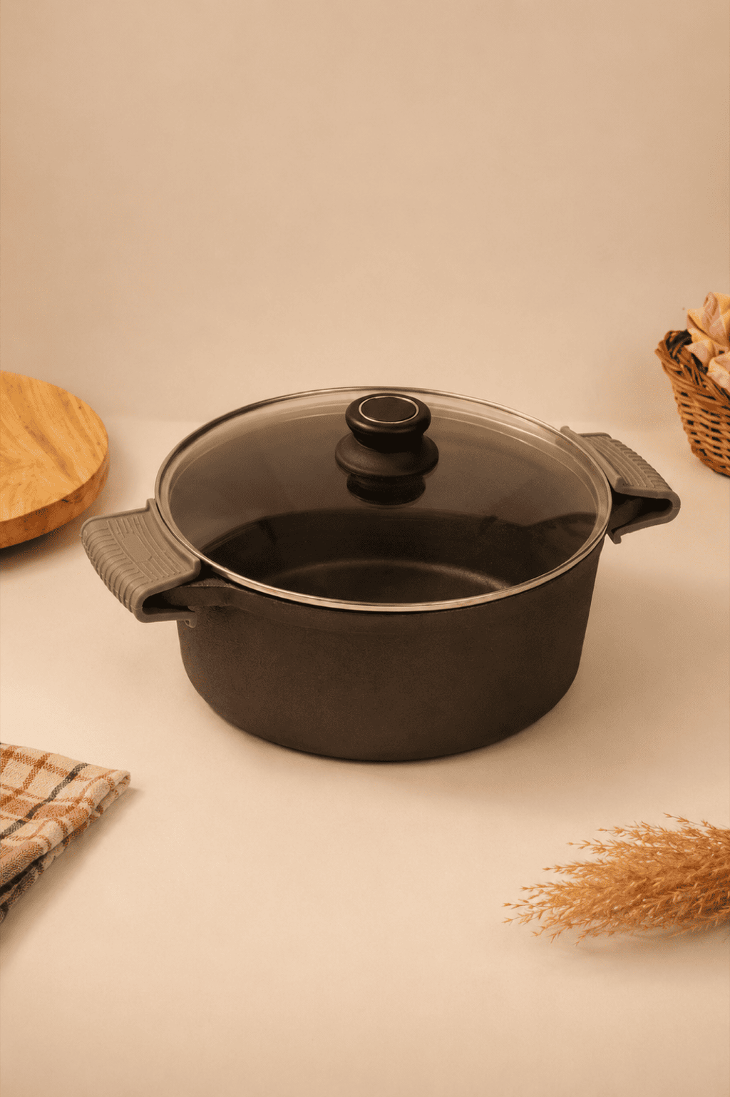 Cast Iron Dutch Oven / Casserole 10 inch / 25.4cm with Glass Lid 4L,Pre-seasoned, 100% Pure, Toxin-free, Induction with Silicone Sleeves