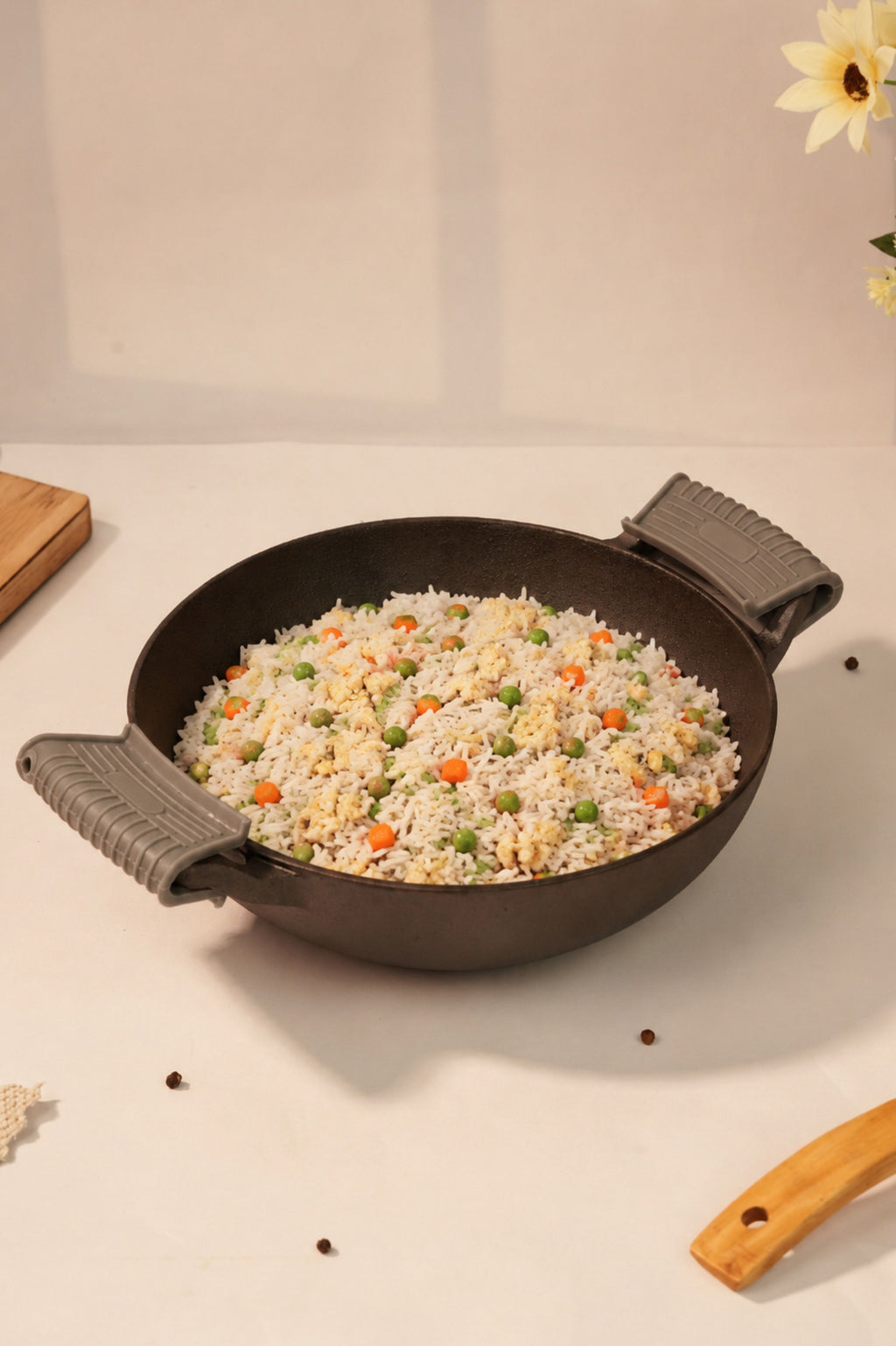 Cast Iron Flat Bottom Kadai 20.5cm / 8 inch (1.4 ltrs), Pre-seasoned, Naturally Nonstick, 100% Pure, Toxin-free, Gas & Induction