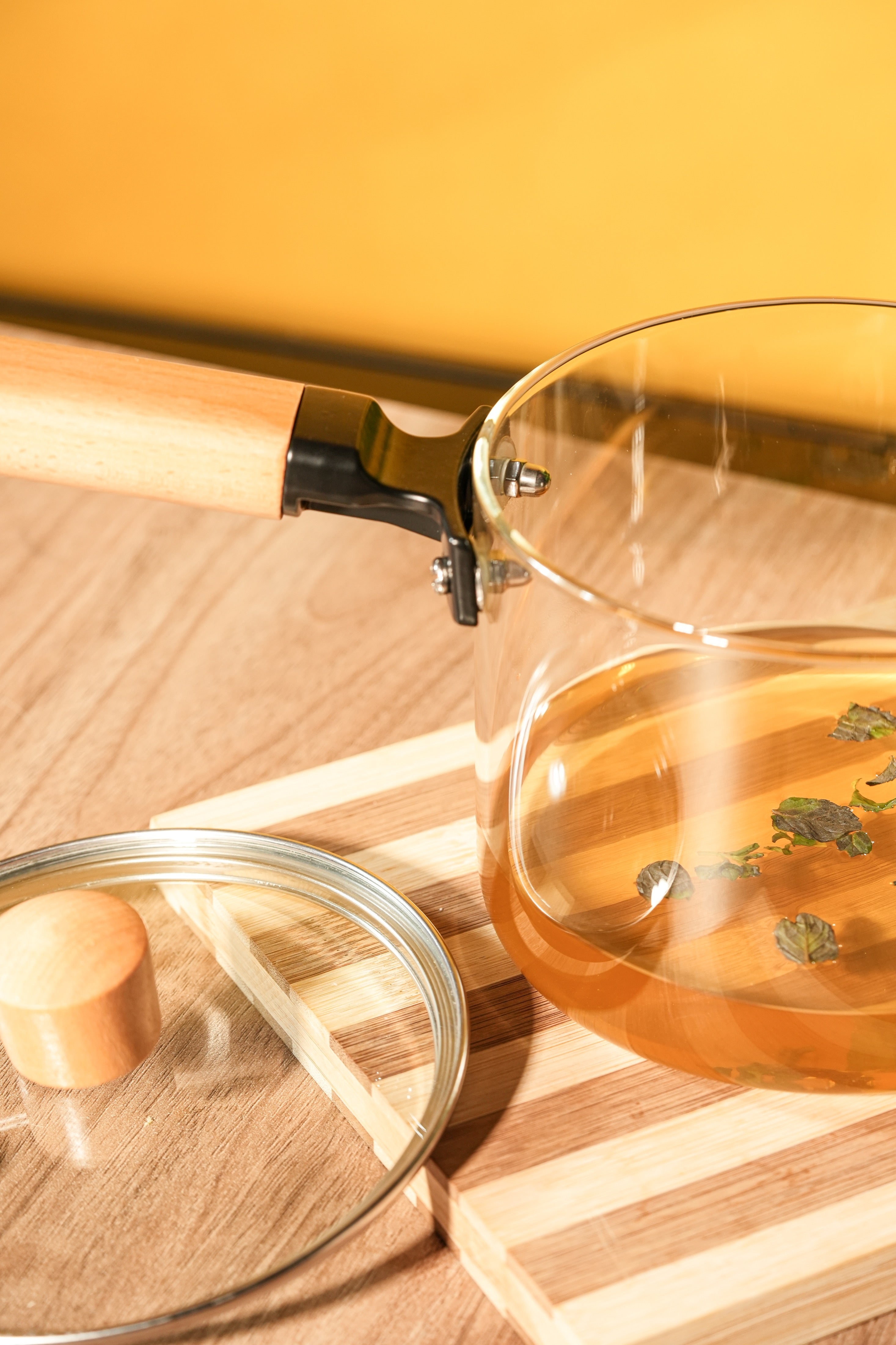 Woody Borosilicate Glass Pan 1.6 Litre