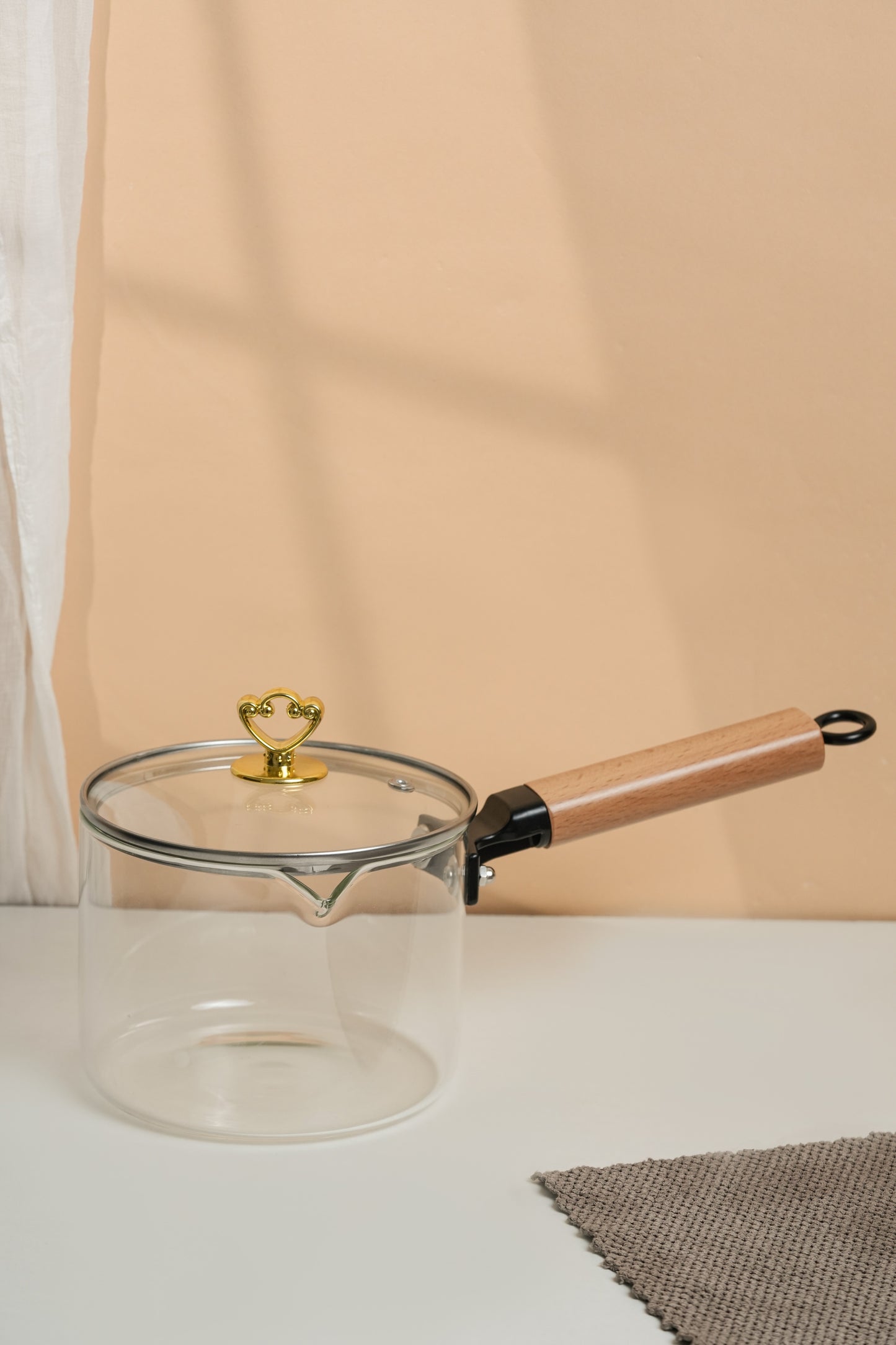 Wippy Borosilicate Glass Pan 1.2 Litre