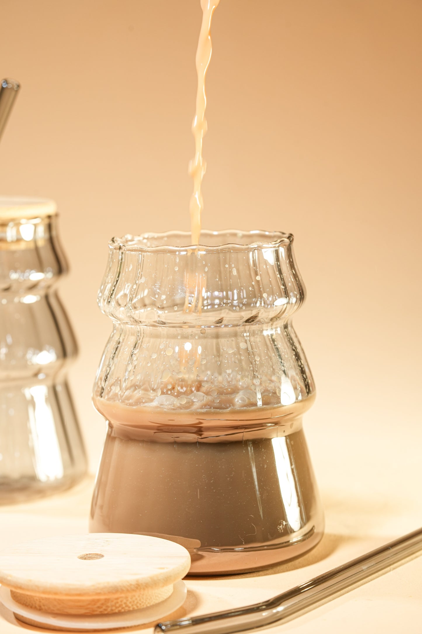 Smoke Ripple Glass Tumbler with Wooden Lid & Glass Straw Set of 2 (480ml)