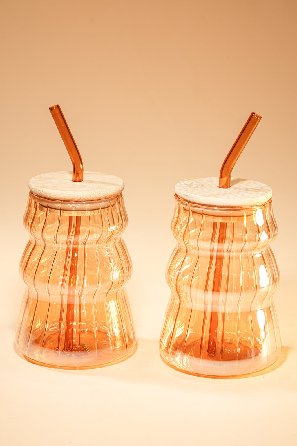 Amber Ripple Glass Tumbler with Wooden Lid & Glass Straw Set of 2 (480ml)