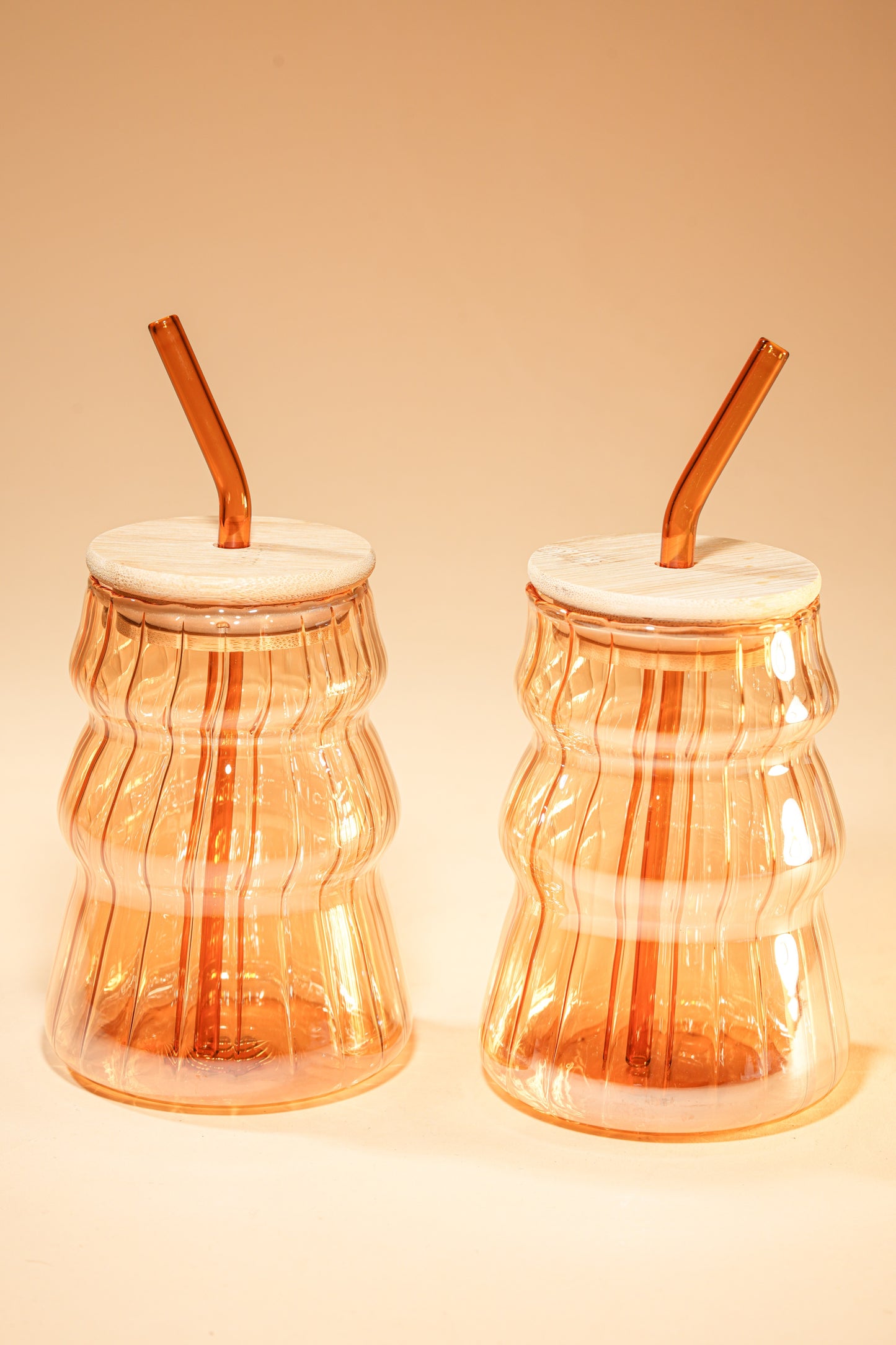 Amber Ripple Glass Tumbler with Wooden Lid & Glass Straw Set of 2 (480ml)