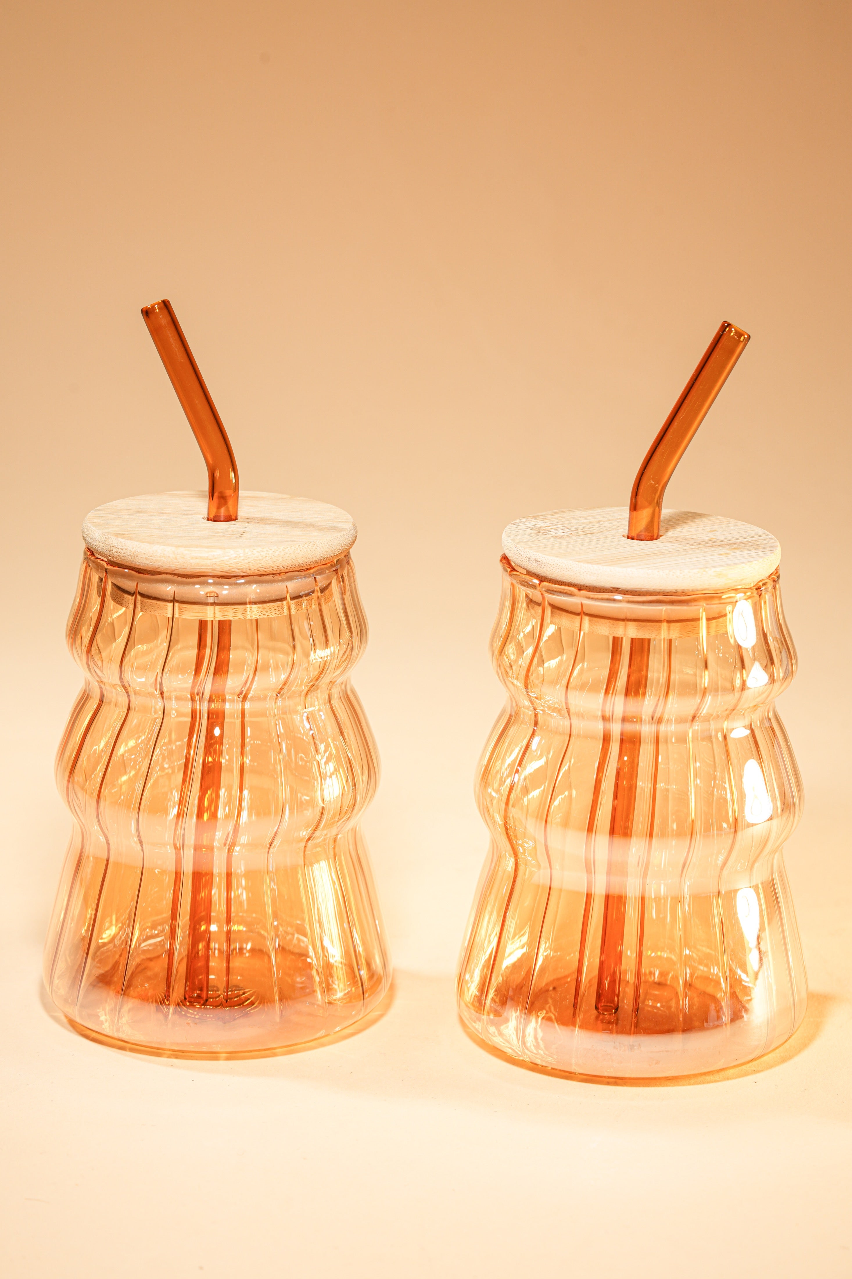 Amber Ripple Glass Tumbler with Wooden Lid & Glass Straw Set of 2 (480ml)