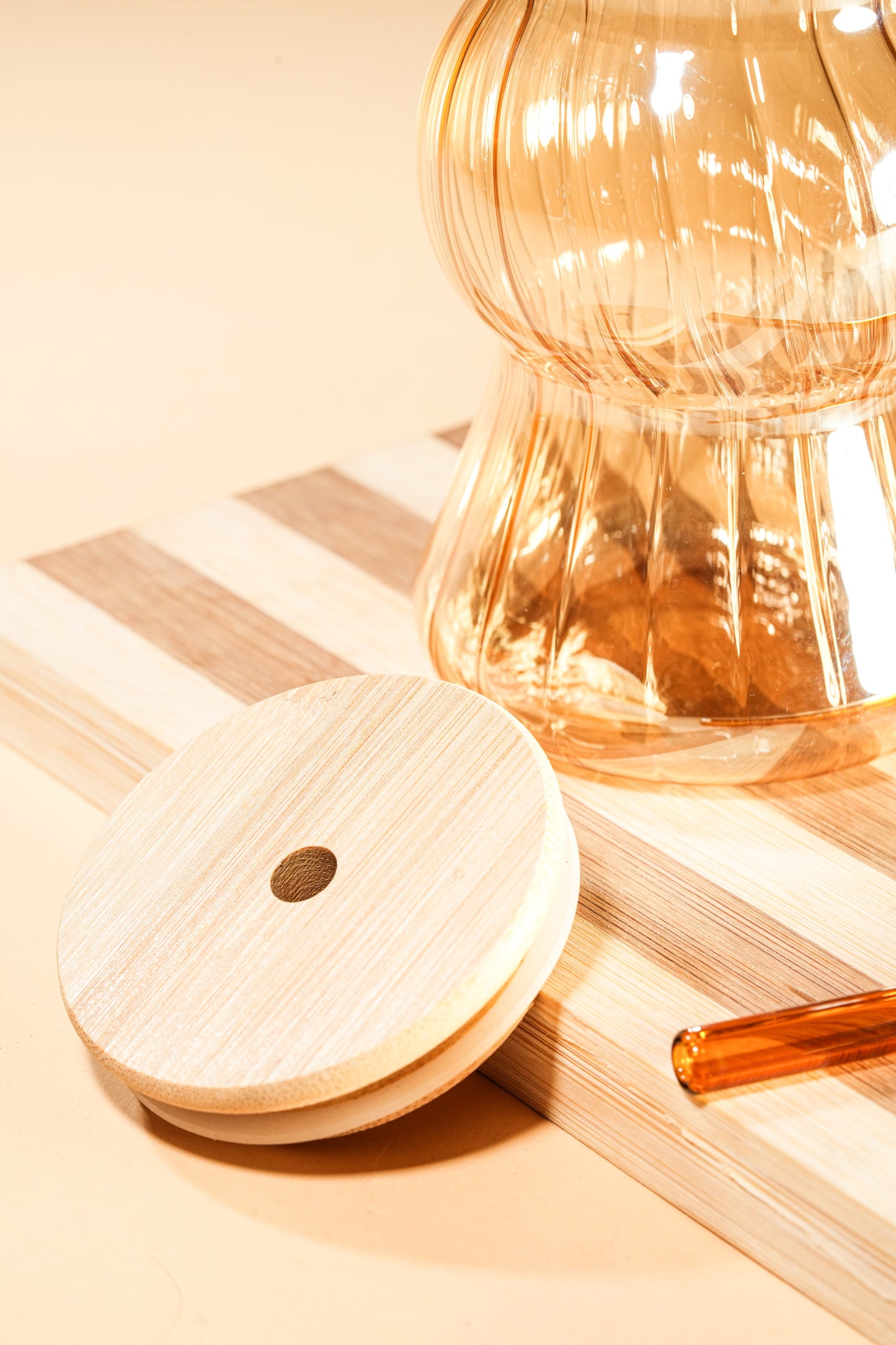 Amber Wave Glass Tumbler with Wooden Lid & Glass Straw Set of 2 (480ml)