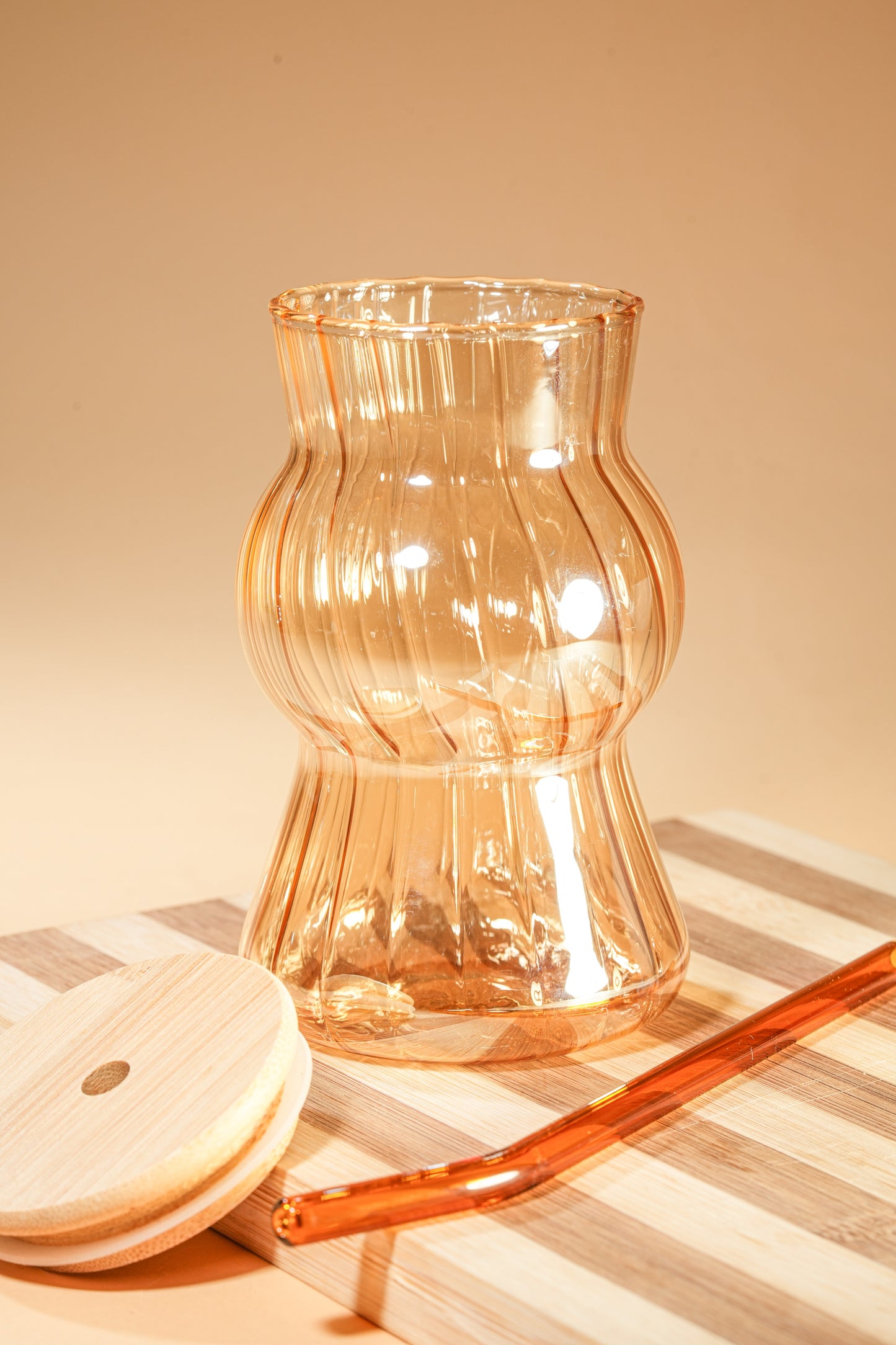 Amber Wave Glass Tumbler with Wooden Lid & Glass Straw Set of 2 (480ml)